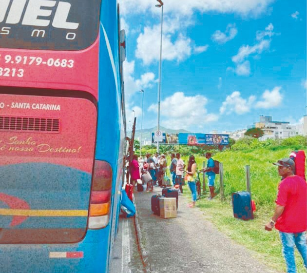  Pessoas em situação de rua: MPSC investiga ônibus da Bahia – ND Mais