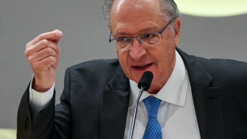  Alckmin repudia ataque a mulher judia na Bahia: “Antissemitismo” – Poder360