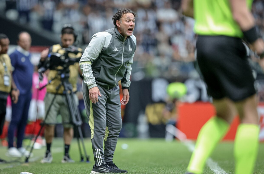  Técnico do Atlético, Milito analisa empate com o Bahia: 'Para mim, injusto' – Itatiaia
